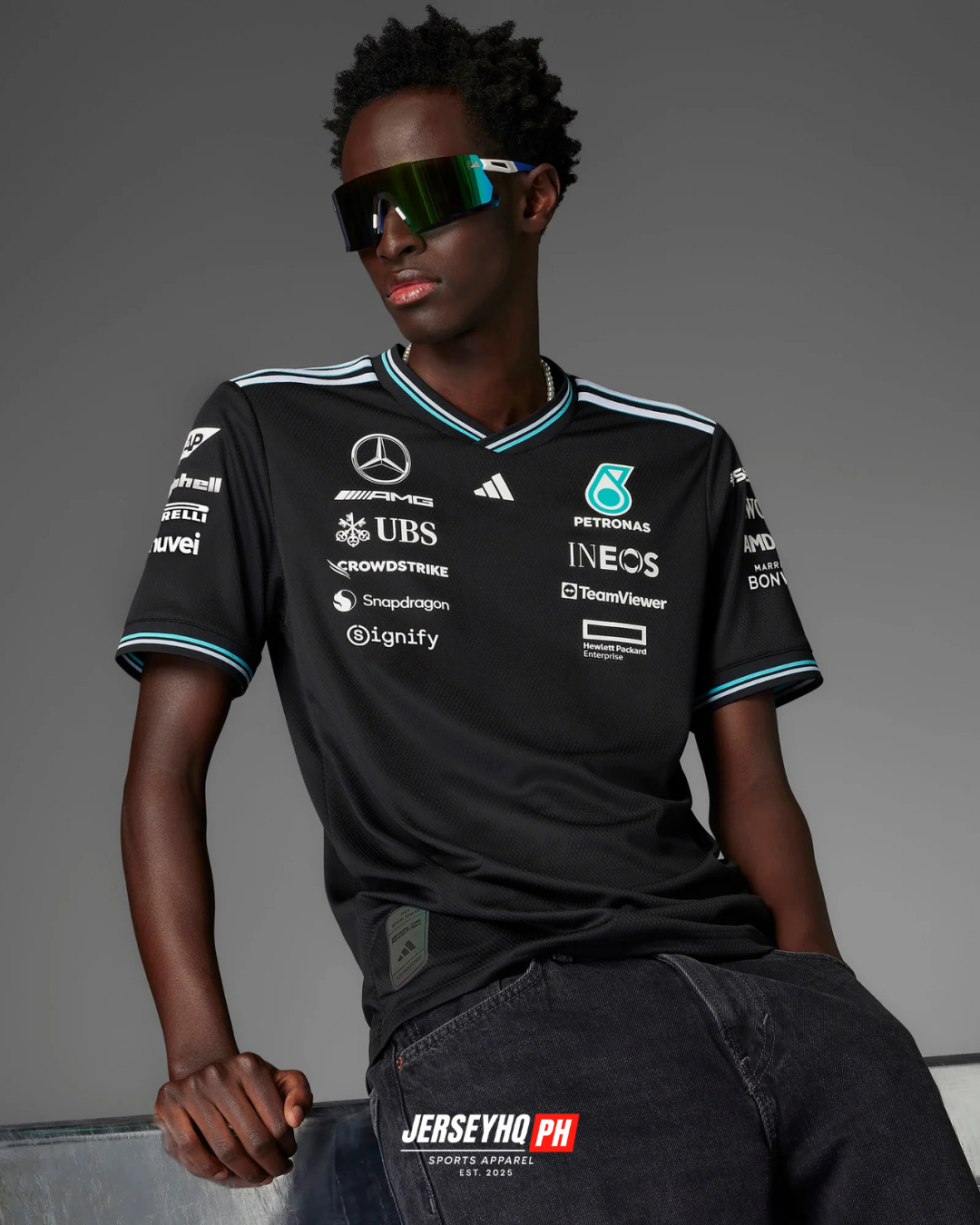 Mercedes AMG Petronas F1 2025 Team Driver T-Shirt - Black
