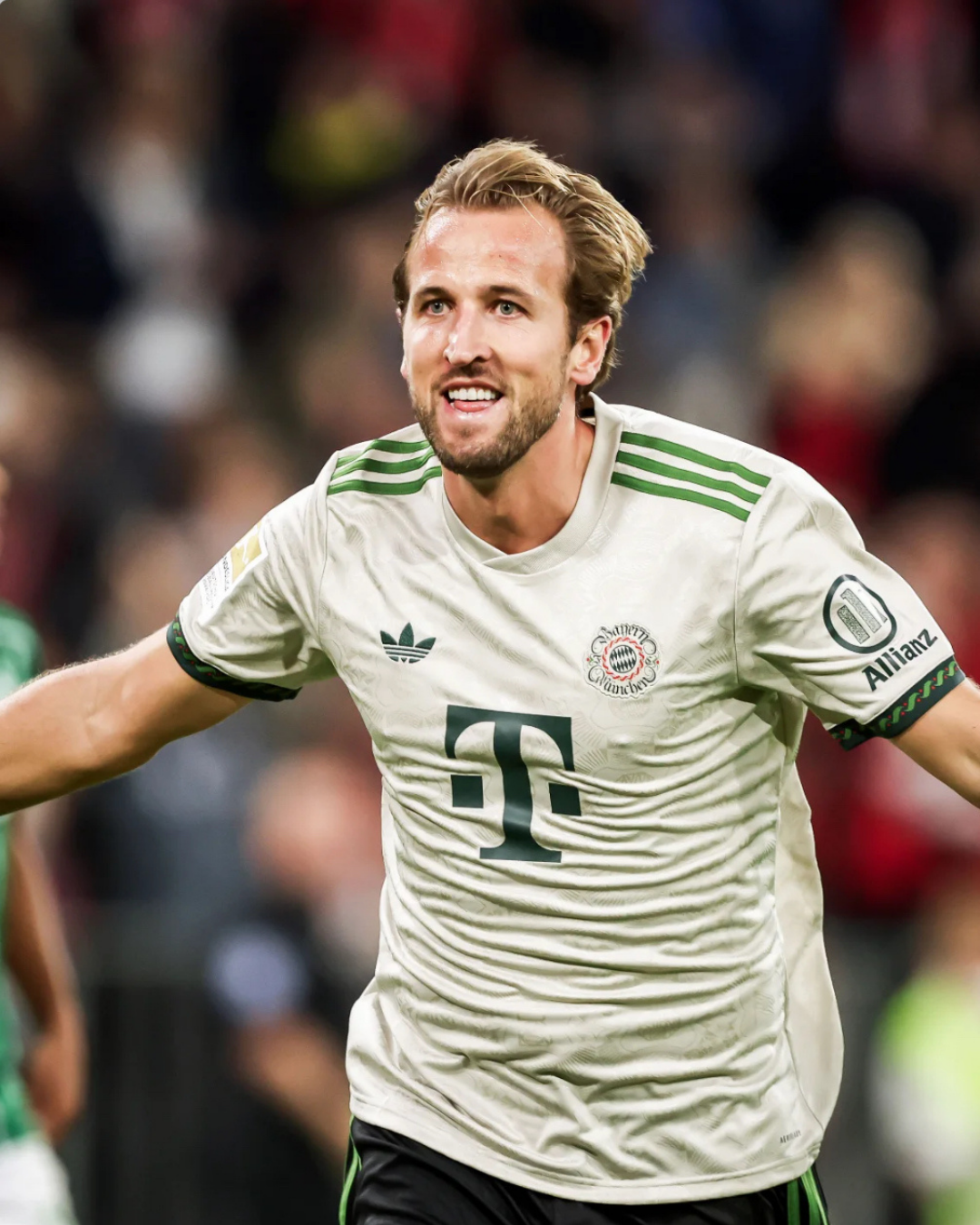 Bayern Oktoberfest 25/26