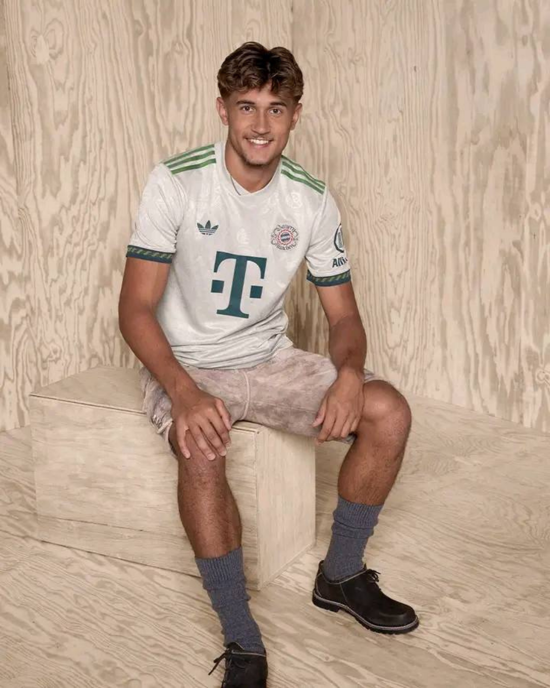 Bayern Oktoberfest 25/26