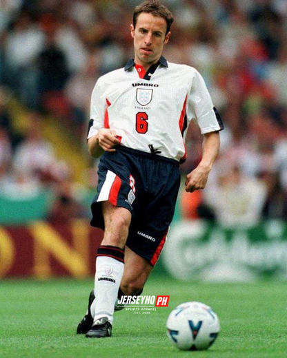 Retro England Home 2002